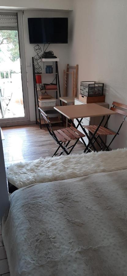 Les Iles D'Or Au Port De Hyeres Grand Studio Climatise ภายนอก รูปภาพ